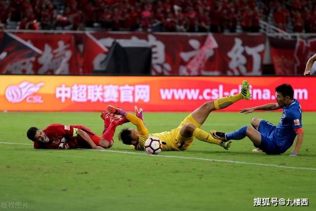 欧冠-利物浦2-1逆转AC米兰夺全胜 马竞客胜出线